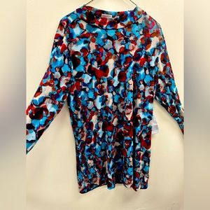 LOGO Layers by Lori Goldstein Printed Sheer Mesh Top size 1x